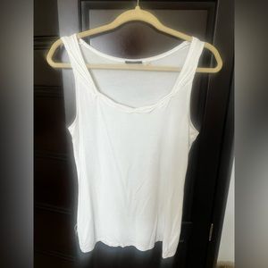 White tank top with edge details